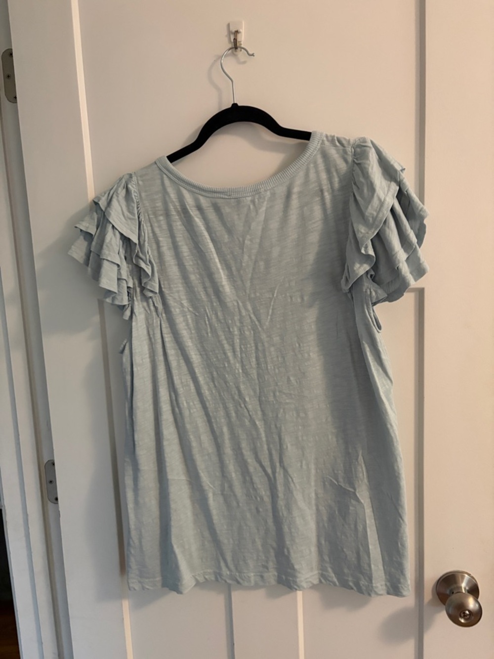 Flutter sleeve tank - Picture 2 of 2